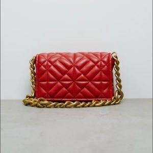 Zara - Quilted Chain Strap Shoulder Bag (small)